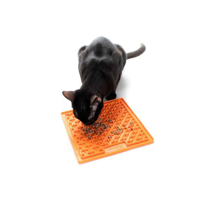 Lickimat Soother Treat Mat for Dogs & Cats